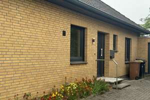 Aufwändig modernisiertes Einfamilienhaus + Keller + Garage + Garten - gepflegte Wohnlage – Die vollständige Adresse der Immobilie erhältst du vom Anbieter., 28857 Syke – Vorschaubild 3