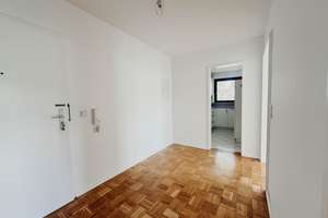 Bezugsfreie 3-Zimmer-Wohnung mit 2 Balkonen in Obermenzing – Bärmannstraße 6, 81245 Obermenzing, München – Vorschaubild 12