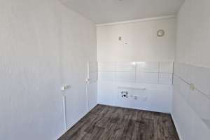 Zu vermieten - großer Balkon und offene Küche - die ersten zwei Kaltmieten übernehmen wir* – 39120 Leipziger Straße, Magdeburg – Vorschaubild 7