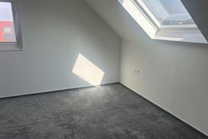 Sonnige Dachgeschosswohnung in Brackwede – Die vollständige Adresse der Immobilie erhältst du vom Anbieter., 33647 Brackwede, Bielefeld – Vorschaubild 5