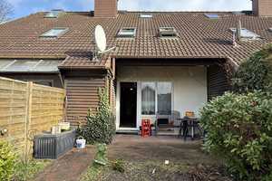 Vollständig renoviertes 4-Zimmer-Reihenhaus mit EBK in Probsteierhagen – Mecklenburger Straße 50, 24253 Plön (Kreis) – Vorschaubild 2