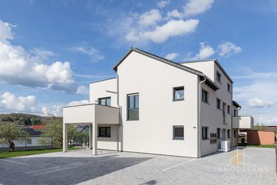 KfW 40 Eigentumswohnung im EG - Erstbezug mit Terrasse in Schönenberg-Kübelberg