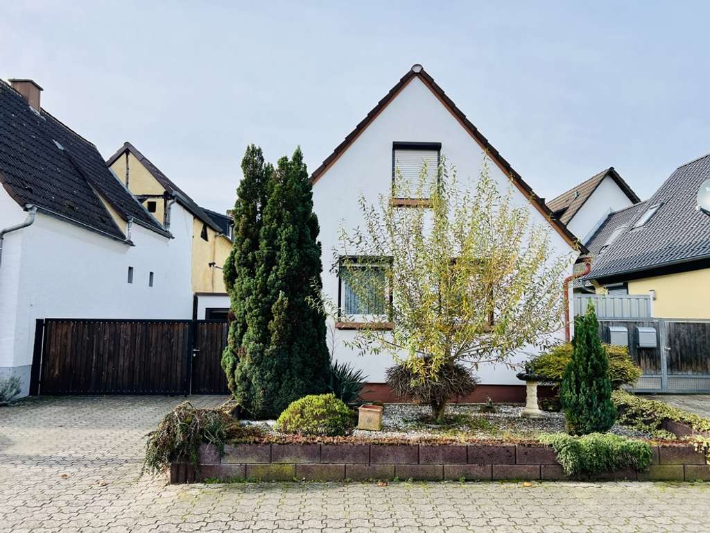 Immobilie in Rülzheim - Großes Grundstück - Großes Potenzial. Siedlungshaus in ruhiger Wohnlage - Bild 1