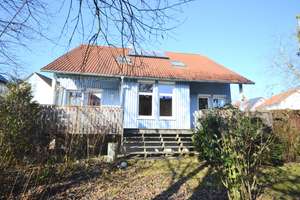 Ein bezauberndes Zuhause… Einfamilienhaus mit Traumgarten in toller Lage! – Georg Schinbainstr. 127, 88400 Biberach an der Riß – Vorschaubild 1