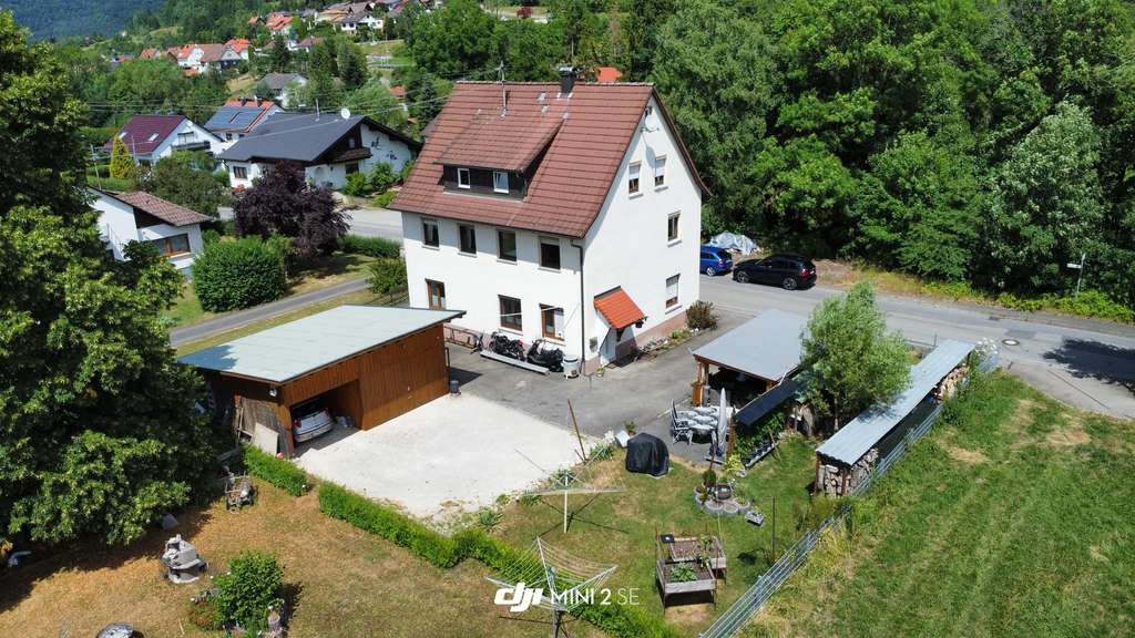 Immobilie in Burladingen - !!Attraktives Wohnobjekt mit über 1300m² Grundstück!! - Bild 0