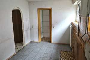 Voll unterkellertes 1-2 Familienhaus mit gutem Raumangebot, Hof, 50 m² Carport  u. Gartenmöglichkeit – Südliche Weinstraße (Kreis) – Vorschaubild 18