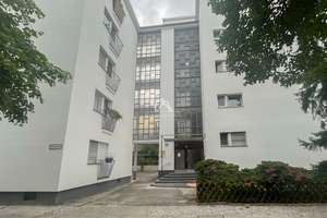 KAPITALANLAGE ODER CITY-APARTMENT: 1 ZIMMER IM 4.OG MIT AUFZUG IN WILMERSDORF I PROVISIONSFREI – Die vollständige Adresse der Immobilie erhältst du vom Anbieter., 10715 Wilmersdorf, Berlin – Vorschaubild 9