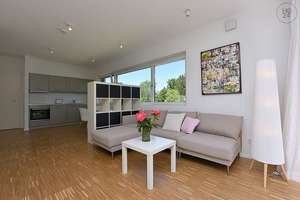 Modern möblierte Wohnung mit großer Fensterfront und Blick ins Grüne in Stuttgart Weilimdorf – Die vollständige Adresse der Immobilie erhältst du vom Anbieter., 70499 Weilimdorf (Ortsteil), Stuttgart – Vorschaubild 21