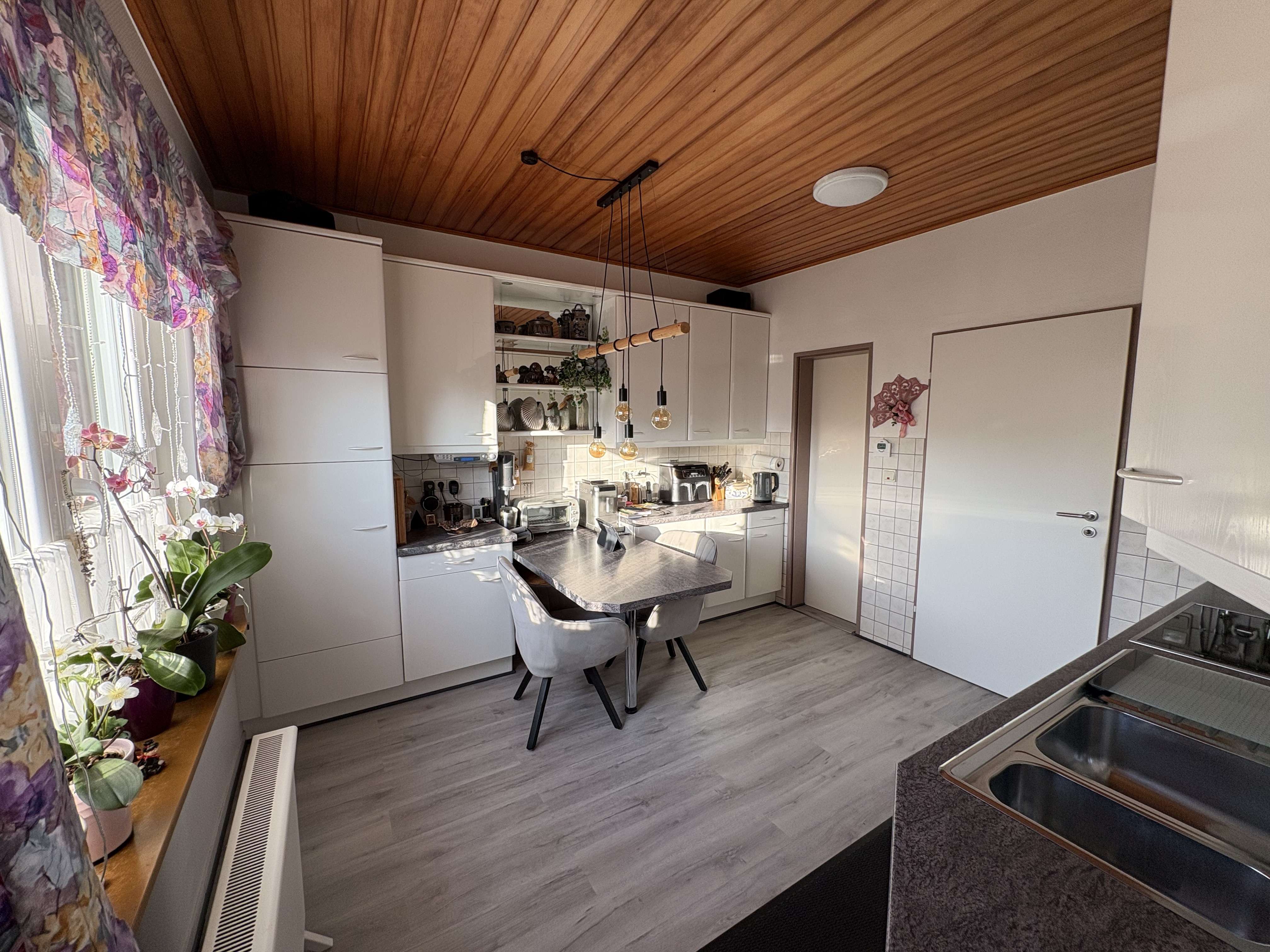 Immobilie in Kadenbach - Charmantes Einfamilienhaus mit 5,5 Zimmern in Kadenbach - Bild 12