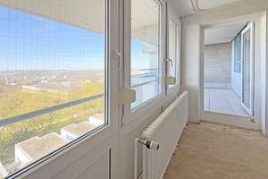 2-Zimmer-Wohnung mit Panoramablick in Stuttgart-Neugereut