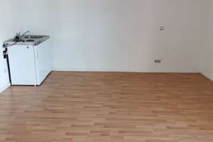 Helles Apartment mit Einbauküche und bodentiefem Fenster mitten in der City! – Große Steinstraße 10, 6108 Altstadt, Halle (Saale) – Vorschaubild 10