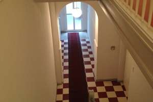 Sanierte Altbauwohnung in Top Lage von Pempelfort