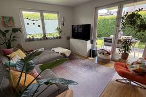 Großzügige 4-Zimmer-Wohnung mit Garten in Lützenkirchen