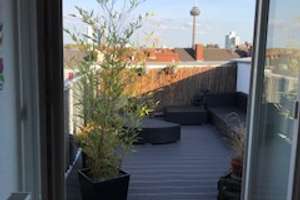 Neuehrenfeld, idyllisch am Simarplatz - exklusive geräumige 2-Zimmer-Wohnung im sanierten Altbau! – Simarplatz 14, 50825 Neuehrenfeld, Köln – Vorschaubild 10