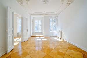 Best of City-West: Stuck, Style & Großstadtromantik – Eislebener Str. 3, 10789 Charlottenburg, Berlin – Vorschaubild 2