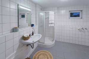 A+-Effizienzhaus mit sehr niedrigen Nebenkosten – Die vollständige Adresse der Immobilie erhältst du vom Anbieter., 64297 Eberstadt, Darmstadt – Vorschaubild 28
