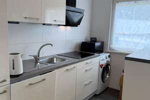 Sehr gepflegte, sanierte 2 Zimmer Wohnung im 1. OG mit optionaler EBK in zentraler Lage von Essen – Hohenburgstraße 88, 45128 Südviertel, Essen – Vorschaubild 11