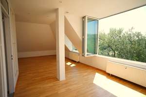 Panoramablick in die Dönche - Dachgeschosswohnung auf der Marbachshöhe zu verkaufen – Württemberger Straße 22, 34131 Bad Wilhelmshöhe, Kassel – Vorschaubild 15