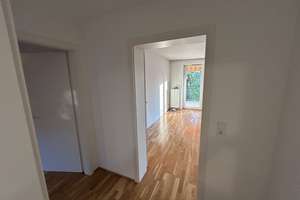 Schöne, geräumige 3 Zimmer Wohnung mit großem Südwestbalkon in Darmstadt – Die vollständige Adresse der Immobilie erhältst du vom Anbieter., 64295 Darmstadt-West, Darmstadt – Vorschaubild 21