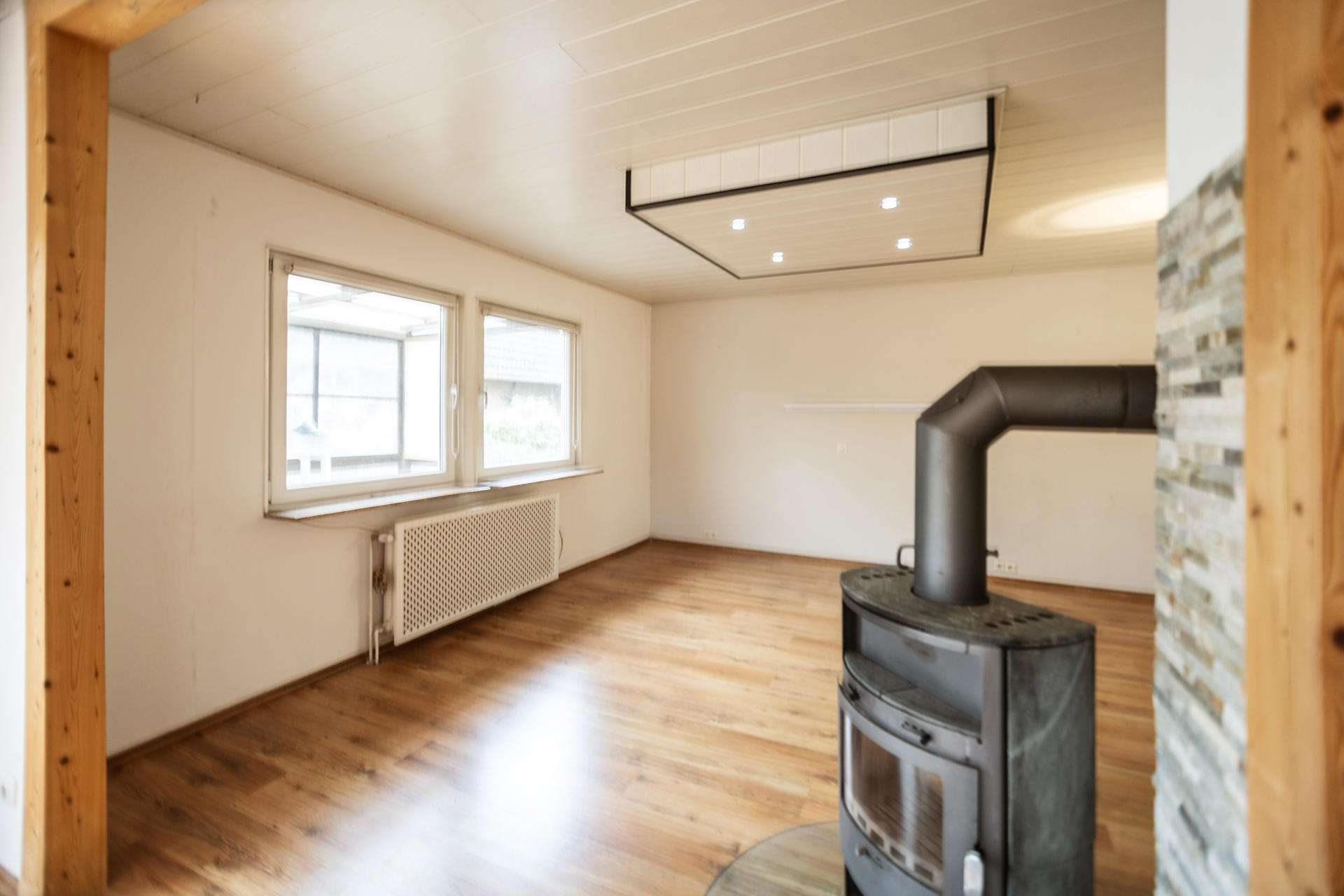 Immobilie in Malente - Ihr Ruhepol auf dem Dorf: Einfamilienhaus in Sackgassenlage mit schönem Garten - Bild 5