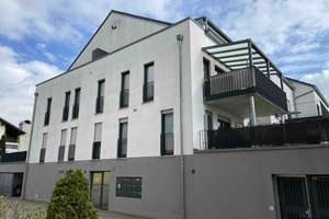 RESERVIERT - Tolle 2-Zi-OG-Wohnung mit Balkon und EBK in Ingolstadt / Mailing