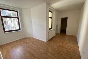 Helle, frisch renovierte 2,5-Zimmer-Wohnung mit neuer EBK & großem Balkon  in Sudenburg – Lemsdorfer Weg 10, 39112 Sudenburg, Magdeburg – Vorschaubild 5