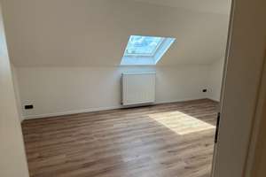 IMMO LOVE Hochzoll- frisch renoviertes RMH, 6 ZKB, ca 137 qm Wfl! – Waxensteinstraße 73, 86163 Hochzoll-Nord, Augsburg – Vorschaubild 23