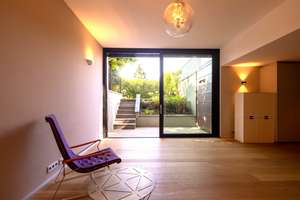 Zeitlose Architektur in exklusiver Grünlage von Stuttgart-Botnang – Die vollständige Adresse der Immobilie erhältst du vom Anbieter., 70195 Botnang-Süd, Stuttgart – Vorschaubild 16