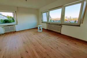 3-Zimmer-Terrassen-Wohnung, mit Aussicht, 2024 modernisiert, Privatverkauf – Berghaustraße 12, 70565 Rohr, Stuttgart – Vorschaubild 2