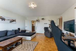 Domblick in Deutz – 3-Zimmer-Wohnung mit großem Sonnenbalkon nahe der Lanxess Arena! – Die vollständige Adresse der Immobilie erhältst du vom Anbieter., 50679 Deutz, Köln – Vorschaubild 3