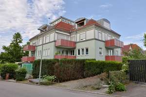Grüne Idylle in Söflingen: Attraktive 2-Zimmer-Wohnung inklusive TG-Stellplatz! – Die vollständige Adresse der Immobilie erhältst du vom Anbieter., 89077 Söflingen, Ulm – Vorschaubild 2