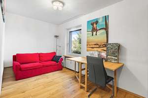 Letzte Chance: Stilvoll Wohnen und Vermieten - Charmantes 3-Parteien-Haus mit Potenzial – Die vollständige Adresse der Immobilie erhältst du vom Anbieter., 82166 Gräfelfing – Vorschaubild 16