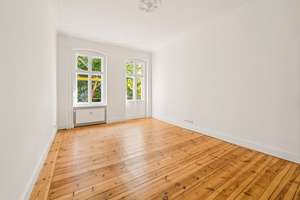 Samariterkiez, Friedrichshain: Hochwertig sanierte 2-Zimmer-Altbauwohnung mit Süd-Balkon & Aufzug – Die vollständige Adresse der Immobilie erhältst du vom Anbieter., 10247 Friedrichshain, Berlin – Vorschaubild 3