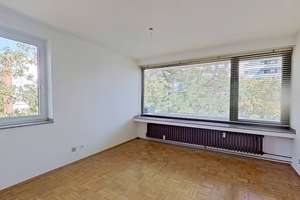 Große 3,5-Zimmer-Wohnung mit BALKON und 2 Bädern in ruhiger Wohnlage im Kölner Norden – Haselnußweg 11, 50767 Heimersdorf, Köln – Vorschaubild 1