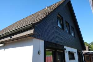 schönes Einfamilienhaus mit oder ohne Einliegerwohnung in ruhiger Sackgassenlage – Die vollständige Adresse der Immobilie erhältst du vom Anbieter., 21465 Reinbek – Vorschaubild 2