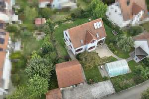 Vor den Toren Regensburgs: schickes Haus mit großen Garten in herrlich ruhiger Lage! – 93055 Burgweinting-Harting, Regensburg – Vorschaubild 32