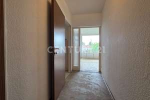 C21 Immovision: KÄUFERPROVISIONSFREI - Barrierearme 2-Zi.-Wohnung mit Fahrstuhl & Balkon – Ottenstr. 10a, 30451 Linden-Nord, Hannover – Vorschaubild 3