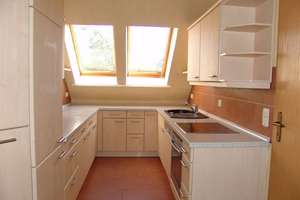 4,5 Zimmer, teilmöblierte Maisonette-Wohnung in guter Lage / Salzgitter-Thiede – Am Sportpark 1, 38239 Thiede, Salzgitter – Vorschaubild 2