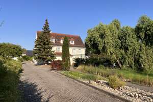 Traumhaus mit großem Grundstück und vielen Möglichkeiten - aber keine Bebauung…