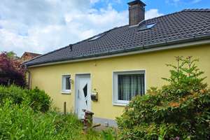 ***Großzügiger, toller Bungalow*schönes, weitläufiges Grundstück***