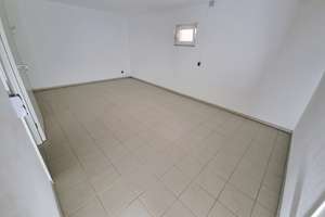Modernes Familienhaus mit Dachterrasse in Regensburg-Burgweinting – einziehen und zuhause ankommen – Die vollständige Adresse der Immobilie erhältst du vom Anbieter., 93053 Burgweinting-Harting, Regensburg – Vorschaubild 20