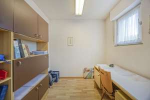 EFH in Bergheim-Büsdorf 743 qm Grundstück 128,38 qm Wohnfläche 58,80 qm Nutzfläche Garage 21,90 qm – Die vollständige Adresse der Immobilie erhältst du vom Anbieter., 50129 Bergheim – Vorschaubild 9