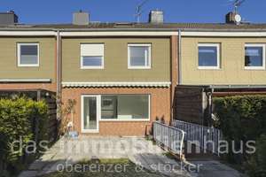 Großes Reihenhaus in Veltenhof mit Garage