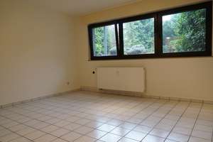 Köln-Rath, 1 Zi Appartement, super geschnitten u.rennoviert, ansehen, einziehen, wohlfühlen !