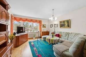 Property thumbnail 8