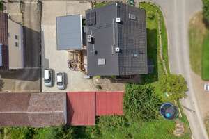 Umfangreich saniertes Wohnhaus mit ca. 260 m² Wohnfläche in ruhiger Ortsrandlage - Memmelsdorf - OT – Die vollständige Adresse der Immobilie erhältst du vom Anbieter., 96117 Memmelsdorf – Vorschaubild 43