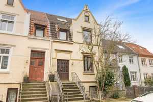 Bremen Hastedt: Schönes Reihenmittelhaus für kleine Familien  – Bremen – Vorschaubild 1