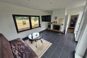 Einfamilienhaus im Bungalowstil mit Pool; Sauna & Teich in ruhiger Lage in Wassernähe – Kanalstraße 2b, 39317 Elbe-Parey – Vorschaubild 18