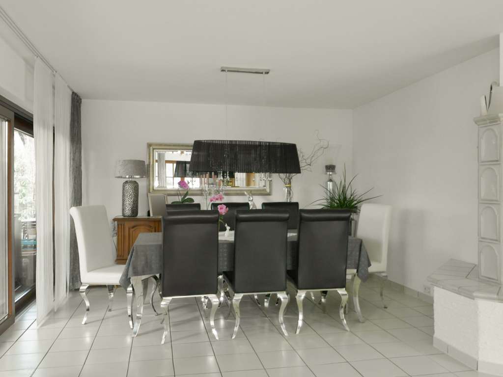 Immobilie in Karlsdorf-Neuthard - Wunderschönes Einfamilienhaus in Karlsdorf-Neuthard, OT Karlsdorf! - Bild 2