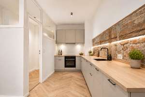 Bezugsfreie, exklusive Maisonette-Wohnung mit Dachgeschoss am Schloss Charlottenburg! – Die vollständige Adresse der Immobilie erhältst du vom Anbieter., 10585 Charlottenburg, Berlin – Vorschaubild 17